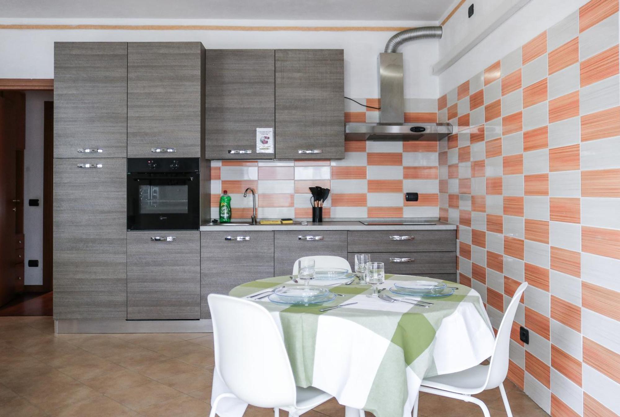 Urban Balcony Hideaway - 3 People Apartment Milan Exterior photo